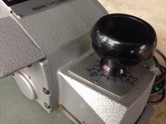 กบ. MAKITA  3  นิ้ว รุ่น 1600 750w