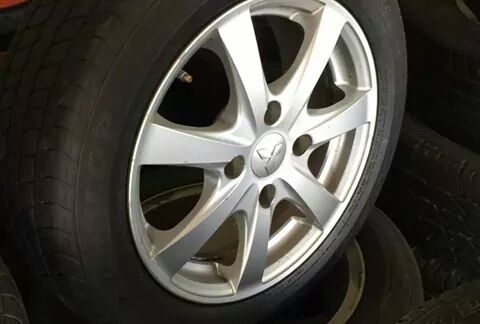 แม๊ก คู่ตัวรถ เก๋งมิตซู 15 นิ้ว พร้อมยางปี 12