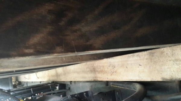 ขายกระบะ  ยาว5.5 เมตร พื้นเหล็ก