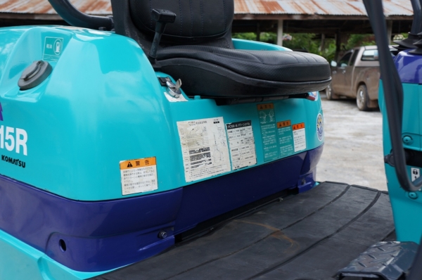 ขายรถขุดขนาดเล็ก KOMUTSU PC15R-8 ผ่านการใช้งานมา 1700 ชั่วโมง