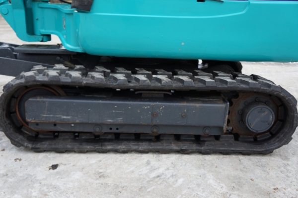 ขายรถขุดขนาดเล็ก KOMUTSU PC15R-8 ผ่านการใช้งานมา 1700 ชั่วโมง