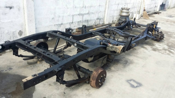 ขาย คัสชี นิสสัน Big M  ตอนเดียว  พร้อมช่วงล่าง