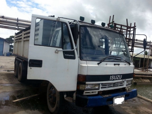 ขาย ISUZU 195กะบะคาโก้ สภาพสวยพร้อมใช้ ราคาต่อรอง ติดต่อได้ที่คุณ อ๊อฟ พิจิตร 086-737-9991