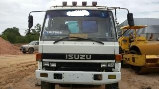 ขาย ISUZU 195กะบะคาโก้ สภาพสวยพร้อมใช้ ราคาต่อรอง ติดต่อได้ที่คุณ อ๊อฟ พิจิตร 086-737-9991