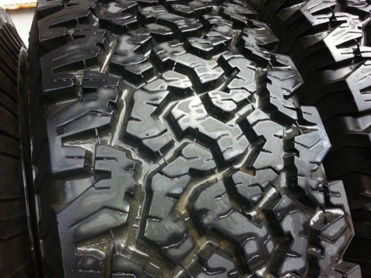 ขายยาง  BF ขอบ 16  พร้อมล้อวีโก้