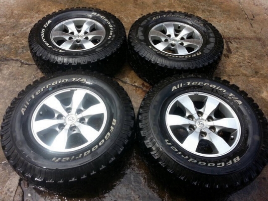 ขายยาง  BF ขอบ 16  พร้อมล้อวีโก้