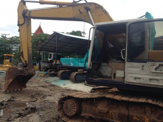 ขายKOMATSU PC128US สภาพสวยพร้อมใช้ ราคาต่อรอง ติดต่อได้ที่คุณ อ๊อฟ พิจิตร 086-737-9991