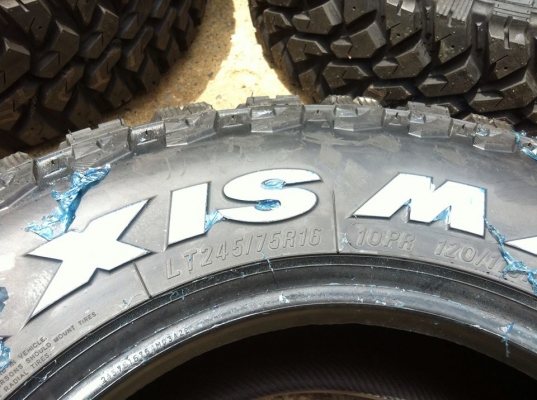 ขายยาง Mud -Terrain ขนาด 245 75 r16 ขายยาง Mud -Terrain ขนาด 245 75 r16