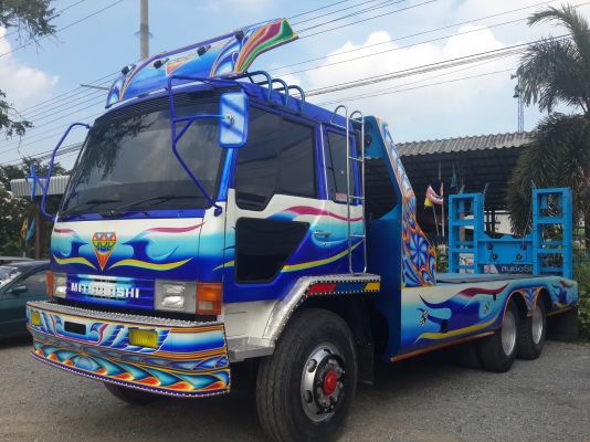 ขายรถเทรลเลอร์ 10 ล้อ MITSUBISHI FUSO TD 2 เพลา บรรทุกรถเกี่ยวข้าว เครื่อง 6D16 = 195 แรงม้า เกียร์10 สปีด (รถอยู่สุพรรณบุรี)
