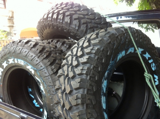 ขายยาง Mud -Terrain ขนาด 265 75 rุ16