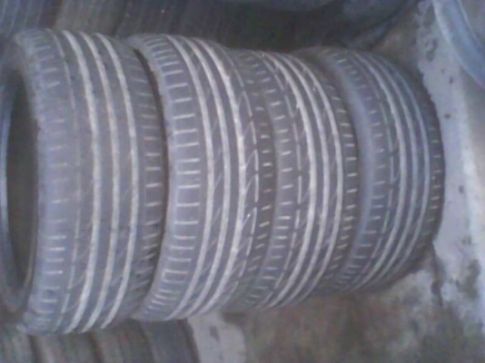 ยาง bridgestone potenza 245  45  19  ปี 11 มี 4 เส้น 5000 บาท