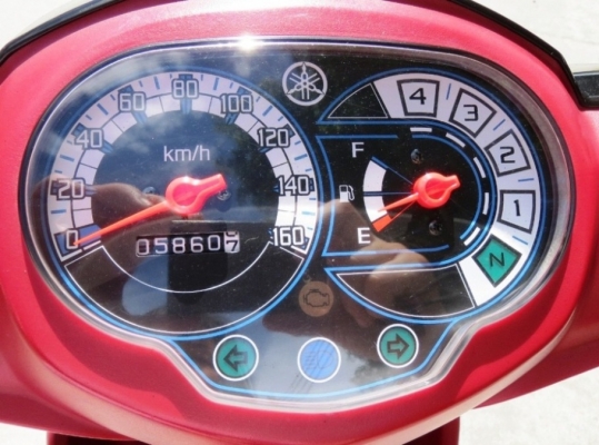 Yamaha Spark 115i  หัวฉีด  2013 สตาร์ทมือ เดิมดีไม่มีบิวด์