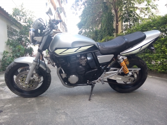 ขาย xjr400 ปี97 สำเนาทะเบียน ราคา 49000 บาท สภาพตามรูปเลย ยางเต็ม โทรหรือไลน์ 0886425639 โอ บางนา จัดส่งทั่วไทย