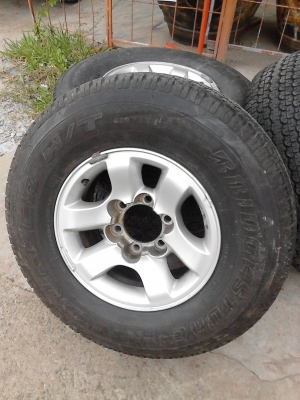 แม๊ก ขอบ 15 พร้อมยาง255/70R15 BRIDGESTONE DUELER H/T 689 ขาย 4 ล้อ TEL.081-427-3941 แม๊ก ขอบ 15 พร้อมยาง255/70R15 BRIDGESTONE DUELER H/T 689 ขาย 4 ล้อ TEL.081-427-3941