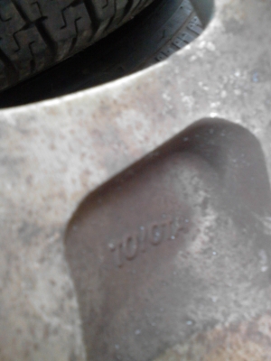 แม๊ก ขอบ 15 พร้อมยาง255/70R15 BRIDGESTONE DUELER H/T 689 ขาย 4 ล้อ TEL.081-427-3941 แม๊ก ขอบ 15 พร้อมยาง255/70R15 BRIDGESTONE DUELER H/T 689 ขาย 4 ล้อ TEL.081-427-3941