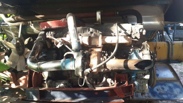 ขายด่วนรถเกี่ยวข้าวศักดิ์พัฒนาการเกษตร รุ่นBIG47