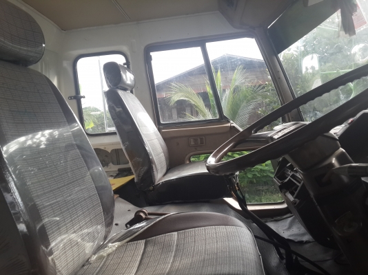 ขายรถเทรลเลอร์ 10 ล้อ มิตซูบิชิ รถ 2 เพลา บรรทุกรถเกี่ยวข้าว ขายรถเทรลเลอร์ 10 ล้อ มิตซูบิชิ รถ 2 เพลา บรรทุกรถเกี่ยวข้าว