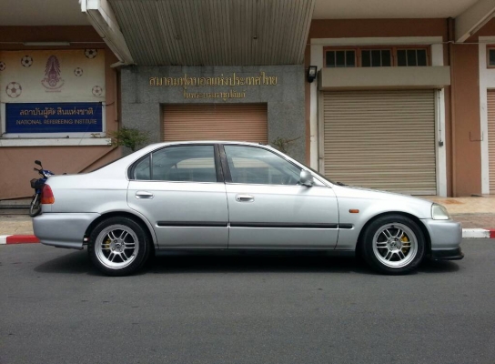ขายCIVIC EKเครื่องVTEC  ตัวTOP ABS 97 เจ้าของขายเอง ล้อENKAI15 ท่อJS ค้ำเสาC