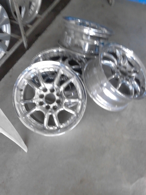 LENSO 15X6.5JJ   ขนาด 4 รู 100 มี 4 ร ู 2 ขนาดให้เลือก TEL.081-427-3941