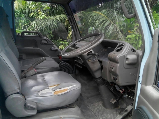 รถอีซูซุ 4 ล้อ รั้ว ( ไม่ดั้ม ) 88 แรงม้า. ปี 40 สนใจติดต่อ 081 - 6079515 รถอีซูซุ 4 ล้อ รั้ว ( ไม่ดั้ม ) 88 แรงม้า. ปี 40 สนใจติดต่อ 081 - 6079515