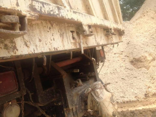 รถอีซูซุ 10 ล้อดั้ม FXZ 270 แรงม้า. ปี 48 ( ขาย แม่ , ลูก ) สนใจติดต่อ 081 - 6079515 รถอีซูซุ 10 ล้อดั้ม FXZ 270 แรงม้า. ปี 48 ( ขาย แม่ , ลูก ) สนใจติดต่อ 081 - 6079515