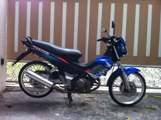ขออนุญาติขาย Honda Sonic 125 CC. รุ่นไมล์ขาว สภาพสวยนางฟ้า ขออนุญาติขาย Honda Sonic 125 CC. รุ่นไมล์ขาว สภาพสวยนางฟ้า