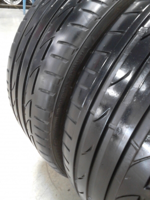 275/30R19 BRIDGESTONE POTENZA S001 ปี 2012 มี 2 เส้น TEL.081-427-3941 275/30R19 BRIDGESTONE POTENZA S001 ปี 2012 มี 2 เส้น TEL.081-427-3941