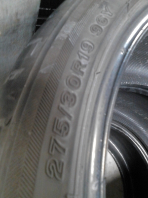 275/30R19 BRIDGESTONE POTENZA S001 ปี 2012 มี 2 เส้น TEL.081-427-3941 275/30R19 BRIDGESTONE POTENZA S001 ปี 2012 มี 2 เส้น TEL.081-427-3941