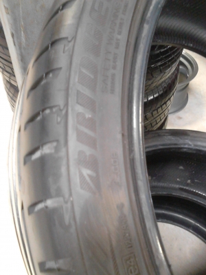 275/30R19 BRIDGESTONE POTENZA S001 ปี 2012 มี 2 เส้น TEL.081-427-3941 275/30R19 BRIDGESTONE POTENZA S001 ปี 2012 มี 2 เส้น TEL.081-427-3941