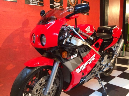 T&amp;T BIKE RAMA2 มาใหม่ราคาเพียง 89500฿ HONDA VFR 400 NC30 ปี96 สภาพสวยนางฟ้า ทะเบียนแท้ โอนขนส่งทุกขนส่ง ภาษี พรบ.58 เลขตรง รถเครื่องดีสุดๆคับ