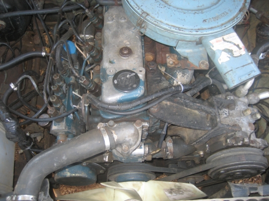 ขายกระบะยี่ห้อ nissan มีหลังคากระบะ