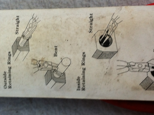 คีมถ่างห่วงแวน SOLO ใช้ได้กับแหวนล๊อกใน-และนอก คีมทำเป็นชิ้นเดียวง่านกับการใช้งาน คีมถ่างห่วงแวน SOLO ใช้ได้กับแหวนล๊อกใน-และนอก คีมทำเป็นชิ้นเดียวง่านกับการใช้งาน