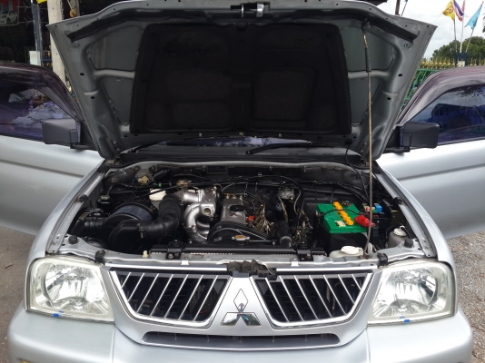 ขายรถสวยๆพร้มใช้งาน MITSUBISHI STRADA เครื่อง 2500 เครื่องเดิม สีสวย สภาพสวยๆ