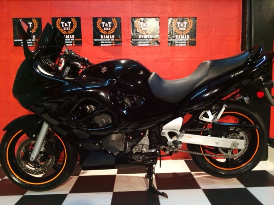 T&amp;T BIKE RAMA2 จัดมาใหม่ราคา 97500฿ SUZUKI GSX750 ปี2006 รถวิ่งมา1xxxxโล เอกสาร สำเนา ทะเบียน ไม่มีเล่ม รถสวยมากสภาพดี