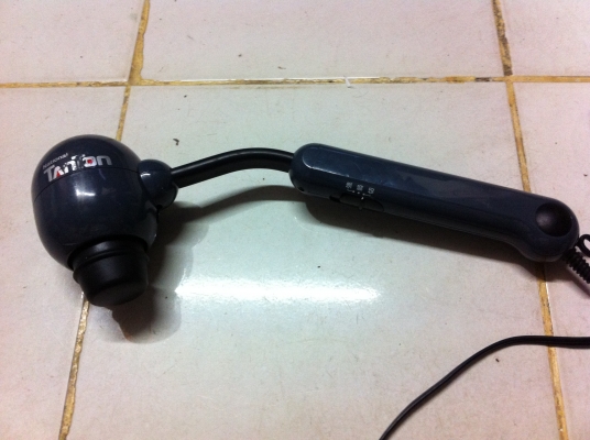 เครื่องนวด National นวดแบบทุบตามส่วนต่างๆของร่างการสามารถนวดได้ด้วยตัวเอง