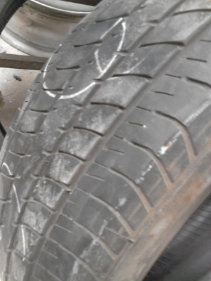 185/60R15 DUNLOP SP SPORT มี 2 เส้น TEL.081-427-3941