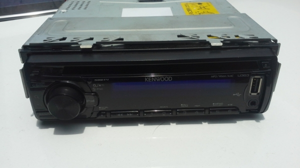 Kenwood 1Din เล่นแผ่น CD / MP3 / USB