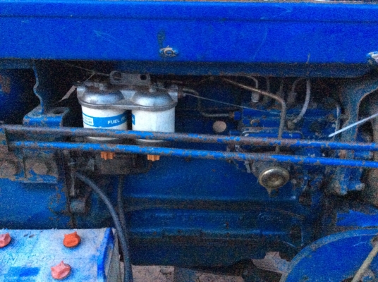 ขายรถไถ ford77 t3 รถใช้งานประจำ หางดี เครื่องดี มีอุปกรณ์ให้ 3 ชิ้น ใบมีด หาง3 หาง7