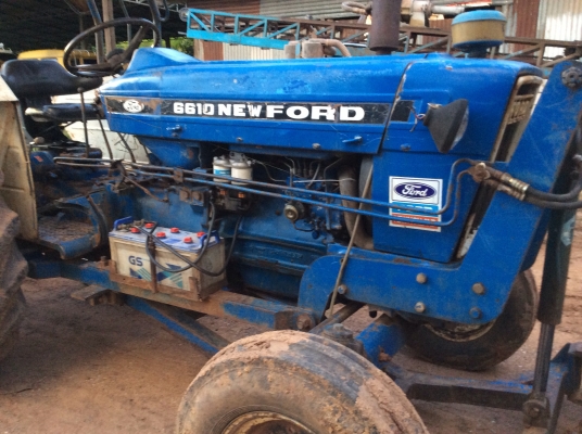 ขายรถไถ ford77 t3 รถใช้งานประจำ หางดี เครื่องดี มีอุปกรณ์ให้ 3 ชิ้น ใบมีด หาง3 หาง7