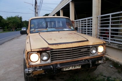 ขาย B1600 ครับ 49000 บาททะเบียนโอน