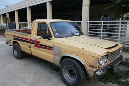 ขาย B1600 ครับ 49000 บาททะเบียนโอน