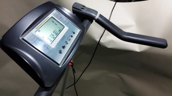 ขายลู่วิ่ง ออกกำลังกายครับ ไม่ค่อยได้ใช้ ขายๆๆๆๆๆๆๆ