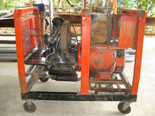 ขายเครื่องปั่นไฟ VW โฟล์คสวาเก้น 4 สูบ 1200 cc.เก่าญี่ปุ่น