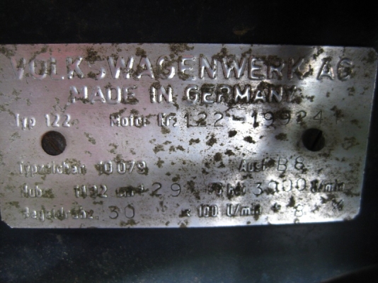 ขายเครื่องปั่นไฟ VW โฟล์คสวาเก้น 4 สูบ 1200 cc.เก่าญี่ปุ่น