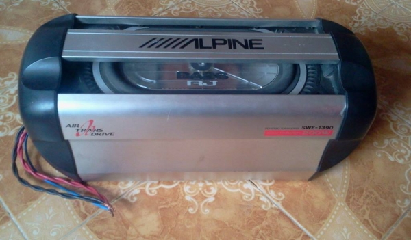 ซับบ๊อค ALPINE + เสียงกลาง HERTZ