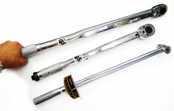 ประแจปอนด์