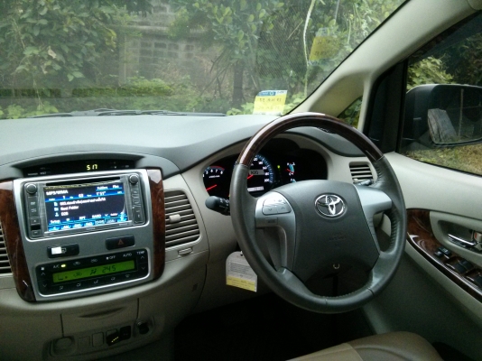 โตโยต้าอินโนว่า ปี12