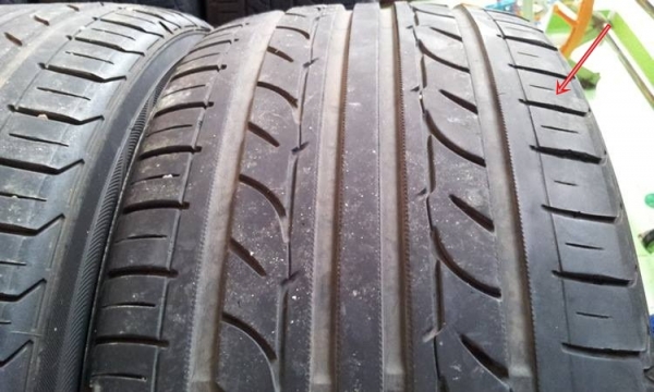 ขายยาง215/45/17 yokohama earth1 ปี27/12 1คู่ขาย1800บาท ขายยาง215/45/17 yokohama earth1 ปี27/12 1คู่ขาย1800บาท