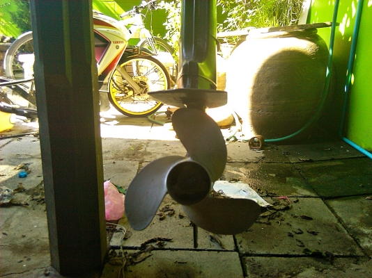 ขายเครื่องเรือ tohatsu 5 แรง หางสั้น สภาพดี