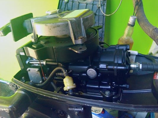 ขายเครื่องเรือ tohatsu 5 แรง หางสั้น สภาพดี